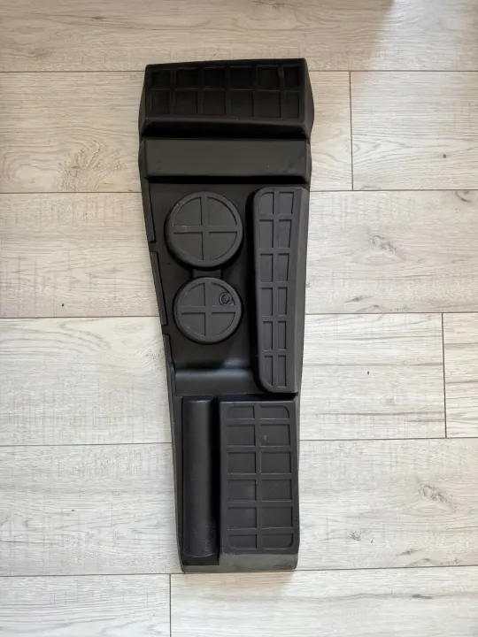 Insertion de tunnel central Tesla S avec porte-gobelet OEM image 3