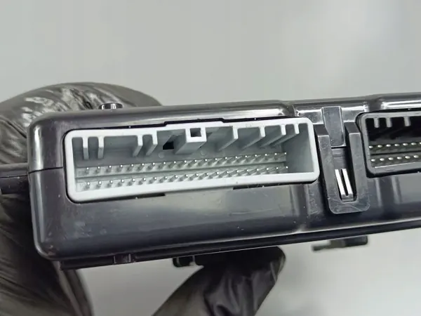 Nissan X-Trail T32 2020 Controllers OEM 2776077A image 4