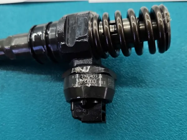 Bomba inyección OEM 0414720038 probada 1.9 TDI image 3