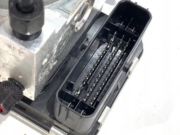 POMPE ABS HYUNDAI KONA 1.0 120CH image 4