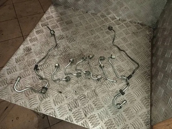 Linhas de Combustível Injetores BMW F07 GT 3.0D OEM 1234 image 1