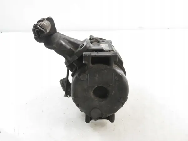 Toyota Avensis Verso 2.0 D AC-kompressor OEM 4472204223 image 4