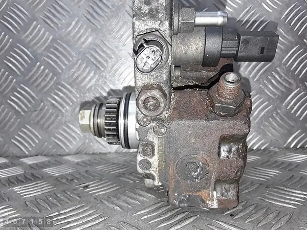 Bomba de combustível Mercedes A W169 2007 2000CDI A6400700701 image 6