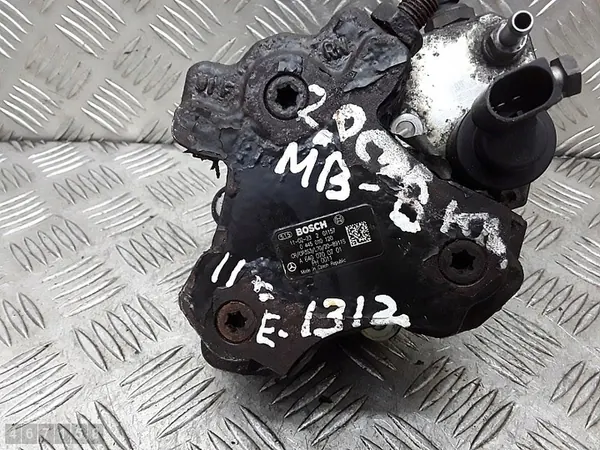 Bomba de combustível Mercedes A W169 2007 2000CDI A6400700701 image 7