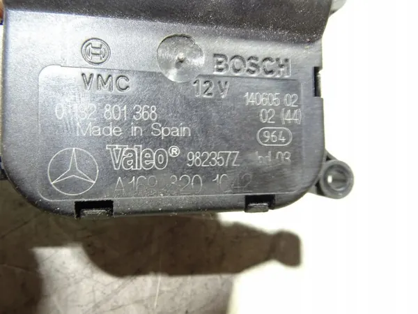 Läppämoottori OEM A1698201042 Mercedes-Benz B:lle image 3