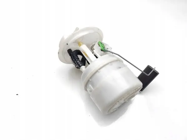 Bomba de combustível Dacia Sandero TCe 90 2013 OEM 172021904R image 9