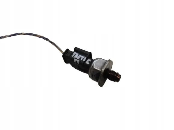 Capteur Pression Carburant OEM 9670076780 Peugeot image 2