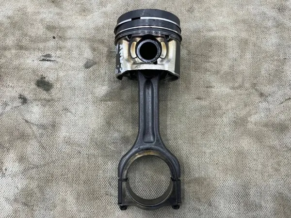 Bielle de piston d'occasion pour 1.6 TDCi/HDi 95km image 3