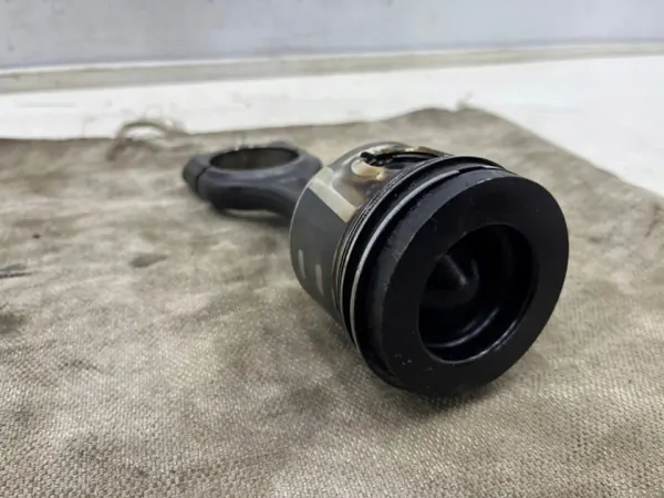 Bielle de piston d'occasion pour 1.6 TDCi/HDi 95km image 4
