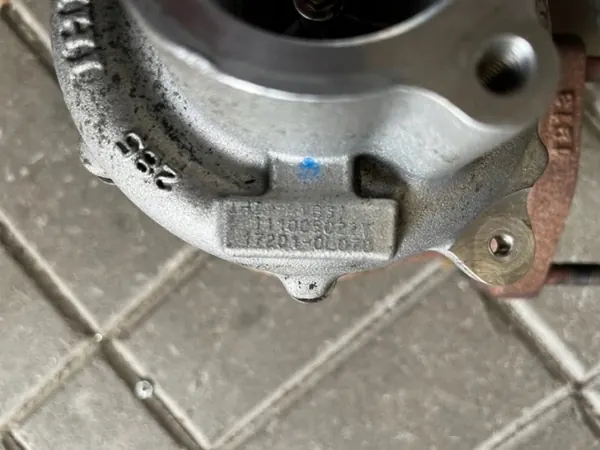 Turbo para Toyota Hilux 2.5 D4D 17201-0L070 image 3