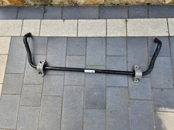 BMW Etuvakainnuslinkki OEM 5A08994 5A083A5 image 2