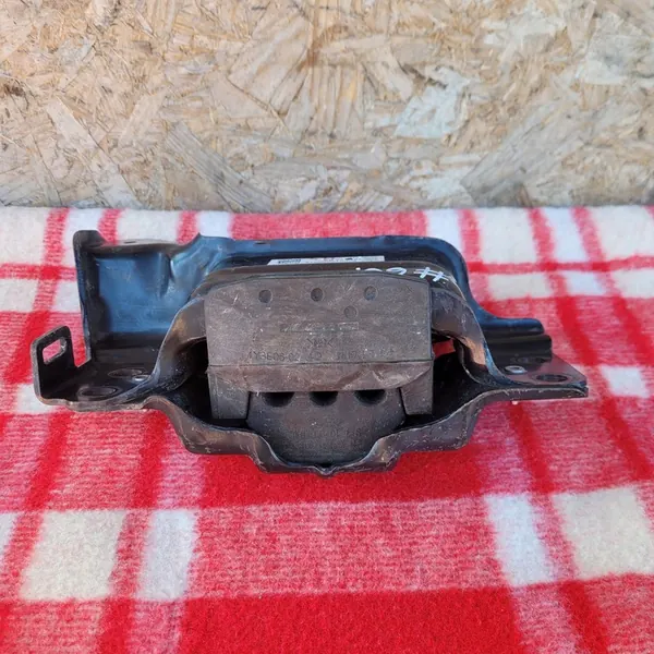 Moottorin kiinnike VW Skoda Seat Etu 2Q0199555 AB image 2