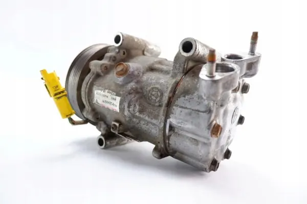 Compresor de aire acondicionado Citroen OE 9684480480 - Usado image 4