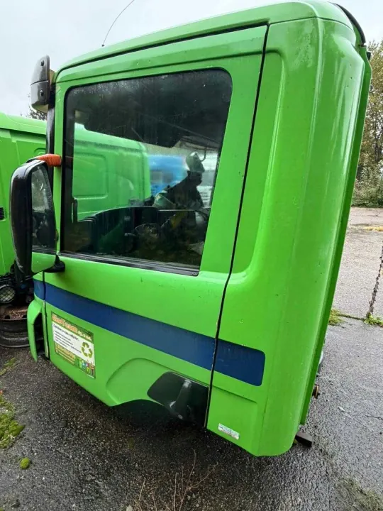 Cabine complète Scania CP14 - OEM d'occasion image 5