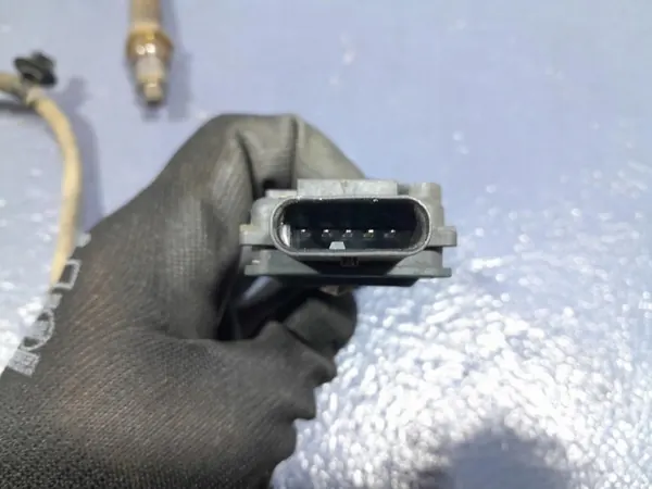 Sensor NOx BMW OEM 9887283 para X7 G07 3.0D 340CV image 3