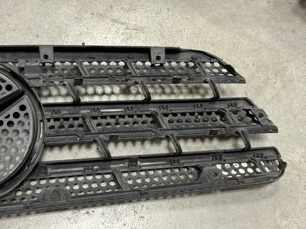 MERCEDES ML W163 Grill A1638800185 image 9