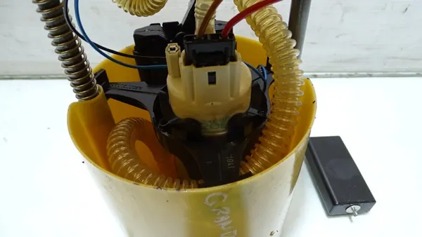 Brandstofpomp Fiat Grande Punto 1.3 OEM 55703101 image 5