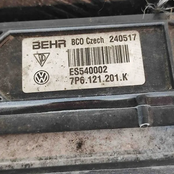 Peças de refrigeração VW Touareg 3.0L 2017 7P0121203K image 10