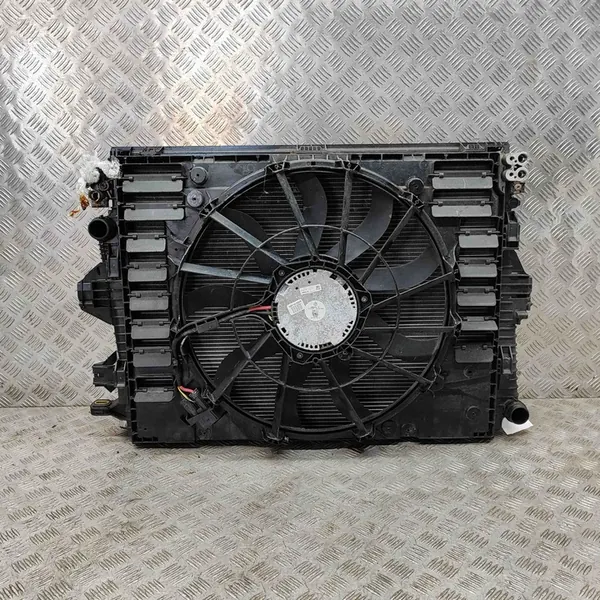 Peças de refrigeração VW Touareg 3.0L 2017 7P0121203K image 2