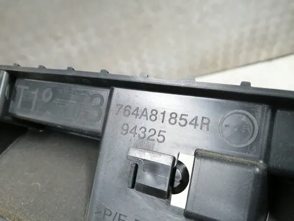 Support de seuil OEM 764A81854R Renault Megane I image 4