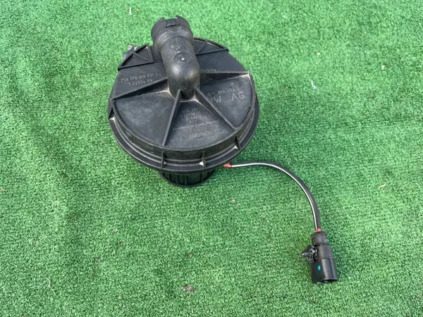 Pompe à air secondaire Audi TFSI OEM 079959253G image 3