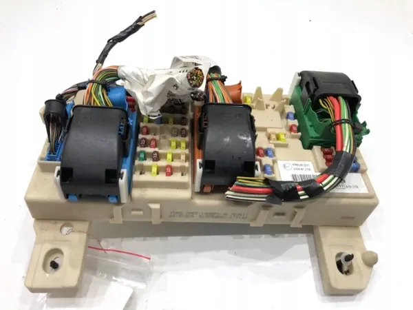 BSI Module Ford Kuga I 7M5T-14A073-JG 08-12 image 2