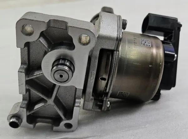 Oliepomp OEM 462202N500 voor Hyundai Elantra Santa Fe image 6