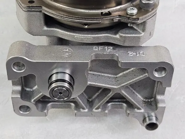 Oliepomp OEM 462202N500 voor Hyundai Elantra Santa Fe image 8