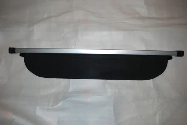 Subaru XV tavaratilan verho OEM 8277372 image 2