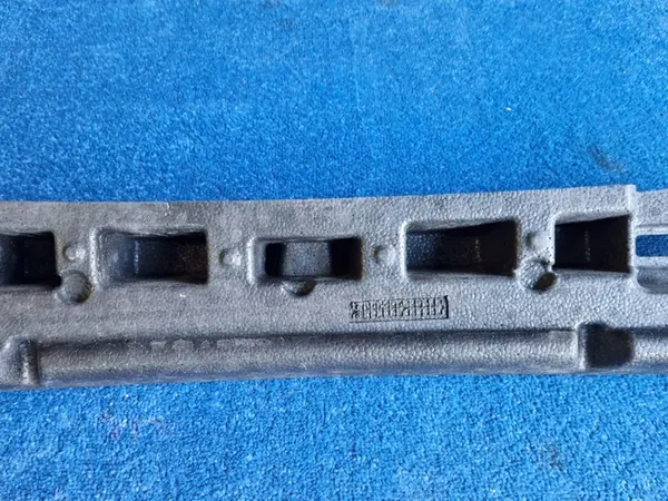 VOLVO S90 V90 II Etupuskuri Vaimentaja OEM 31383241 image 8