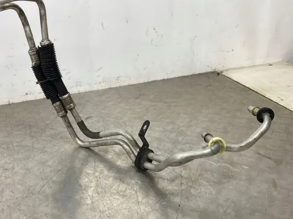 Ligne de refroidissement huile boîte Dodge RAM Van OEM FOB52837 image 5