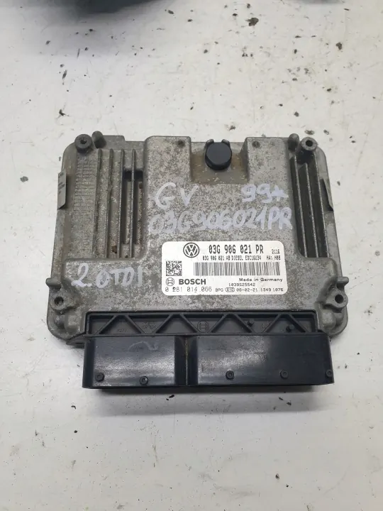 Motorregelaar VW Golf V 2.0 TDI OEM 03G906021PR image 2
