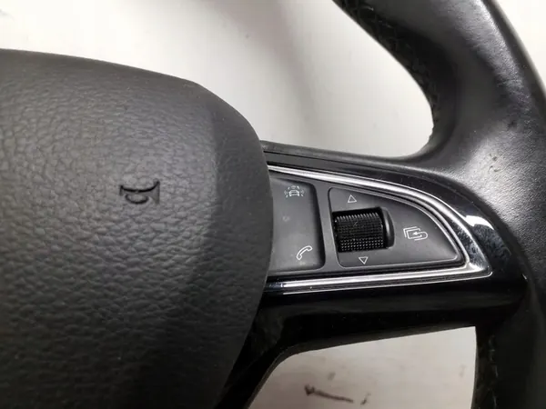 Volante de Couro Skoda OE 3V0419091L image 6