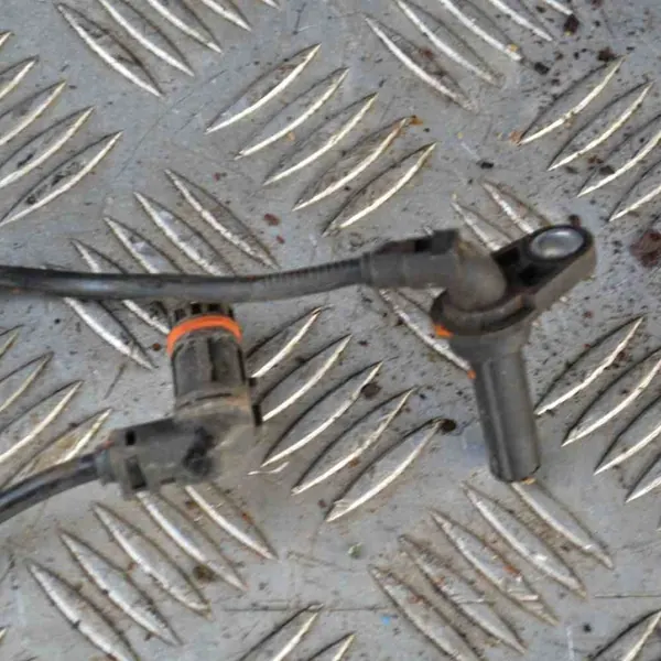 ABS Sensor Voor Rechts Mercedes W212 A2125400217 image 3