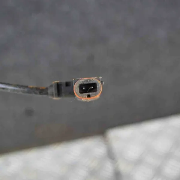 ABS Sensor Voor Rechts Mercedes W212 A2125400217 image 4