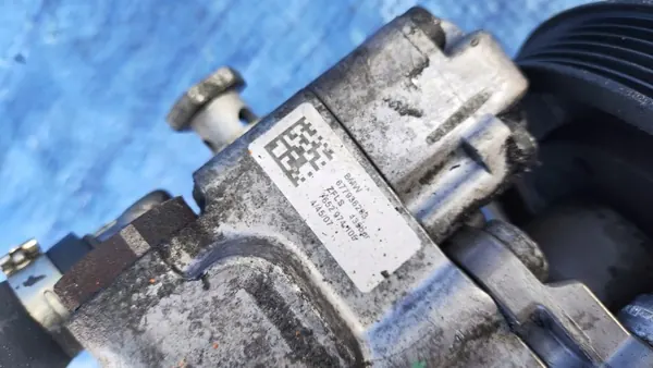 Bomba de direção OEM 6779362 para BMW E60 N53 image 4