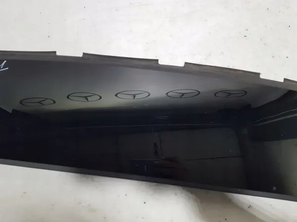 Mercedes W211 Panoramadak deflector OEM 2117800144 image 3