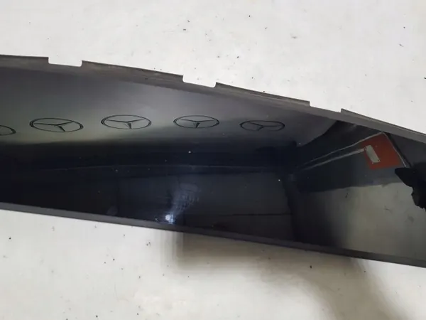Mercedes W211 Panoramadak deflector OEM 2117800144 image 4