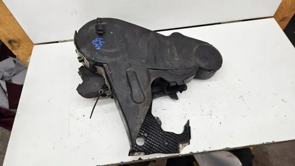 Couvercle de Courroie de Distribution OEM VW T5 Diesel image 5