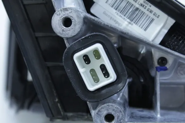 Vasen Peili 9Pin Kameraavustaja BMW G30 G31 A96 image 10
