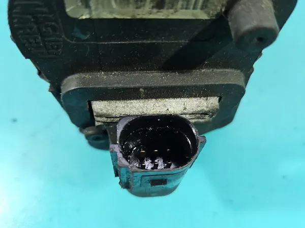 Drosselklappe Opel Vectra C 55199975 48CPD4 image 7