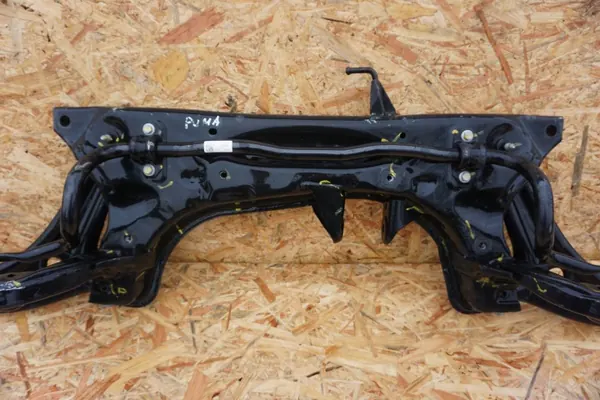 FORD PUMA MK2 Framre Släde Cradle OEM Begagnad image 4