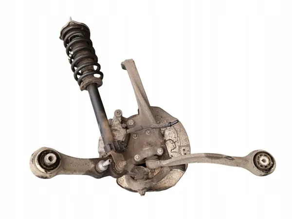 OEM ZWROTNICA PIASTA AMORTYZATOR LEWY PRZÓD MERCEDES C W205 S205 image 3