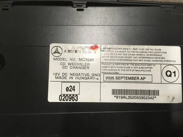 Scheibenwischermotor Mercedes-Benz OE A2038703389 image 3