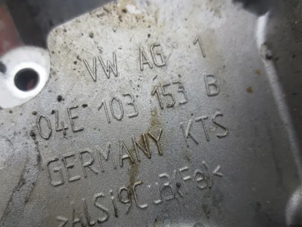 OEM 04E103153B Couvre-joint de vilebrequin VAG 1.4 TSI image 4
