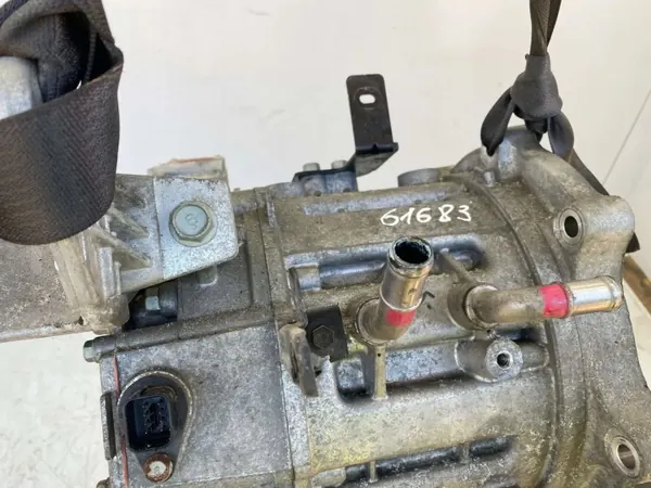 Motor eléctrico Hyundai Ioniq 100kW OEM 36500-0E550 image 10