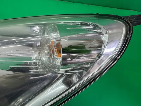 Lámpara delantera izquierda 92101-4P000 Hyundai i20 08-12 image 2