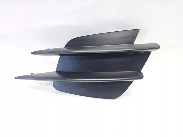 Grille droite Mercedes C-Class W205 AMG 2019 image 2