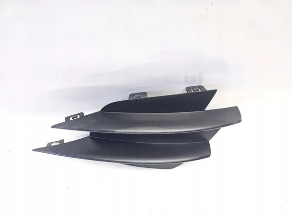 Grille droite Mercedes C-Class W205 AMG 2019 image 3