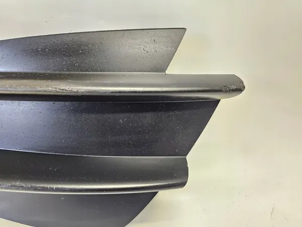 Grille droite Mercedes C-Class W205 AMG 2019 image 7